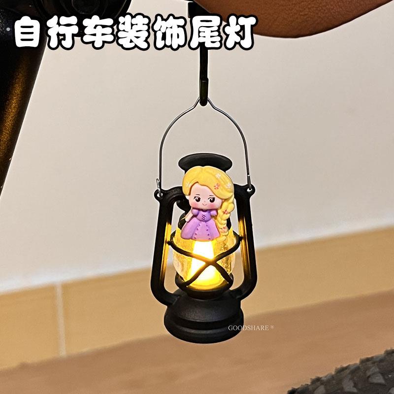 自行车座椅后尾灯煤油装饰可爱山地公路车骑行提醒警示灯高亮灯珠