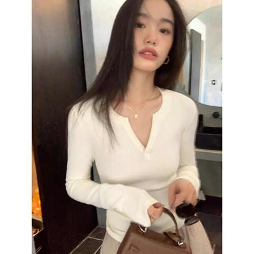 pusumede 周末之约 黑色v领长袖T恤女内搭打底针织衫修身显瘦上衣