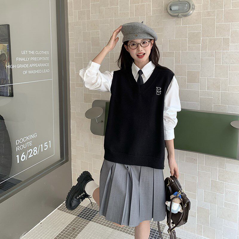 东京岁时记jk制服毛衣黑色针织套头马甲女秋季学院风叠穿背心马夹