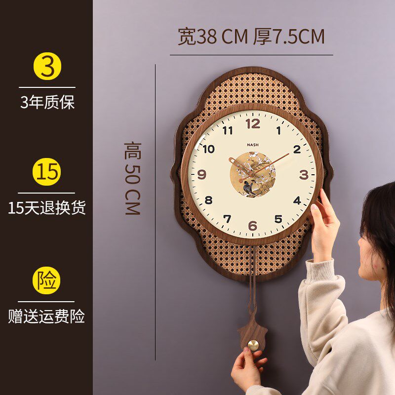 2024新款高端挂钟客厅挂墙中古风装饰钟表轻奢大气高级感创意时钟