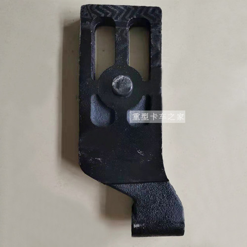 适用解放J6前轮钢板底座 垫块 J6P前桥减震器下支架 钢板垫板支座