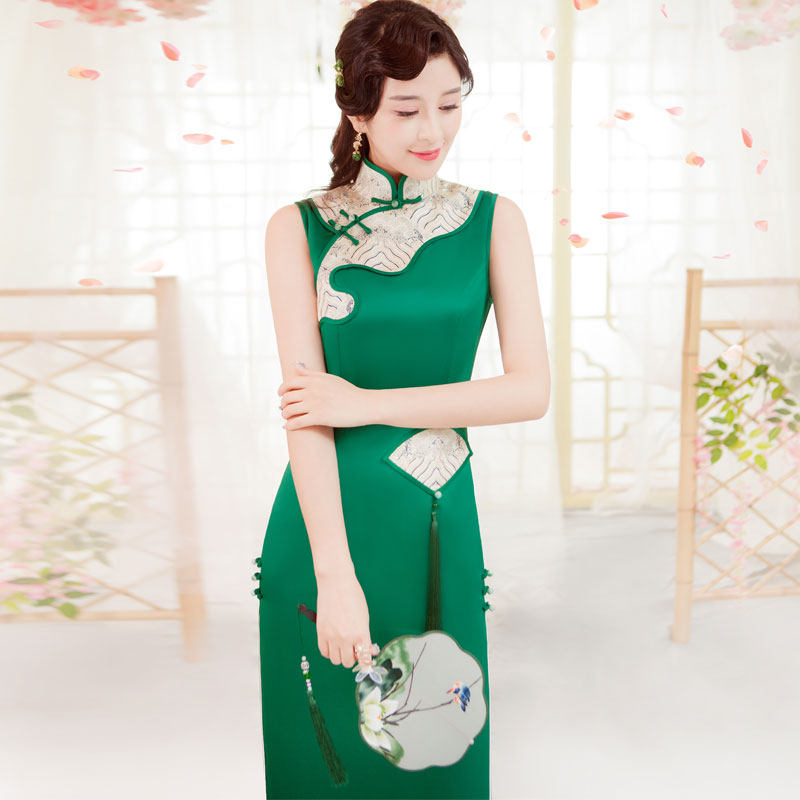 旗袍2021年新款夏季改良长款大码舞蹈服走秀旗袍女气质年轻款礼服