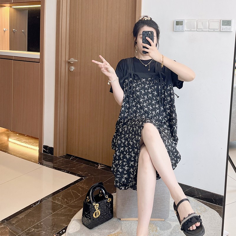 大码长款连衣裙胖mm碎花拼接假两件背带显瘦高级感新款女装遮肚子