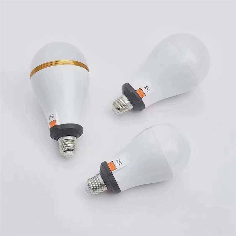 LED智能自动充电灯泡家用停电应急备用灯E27螺口节能锂电池照明灯