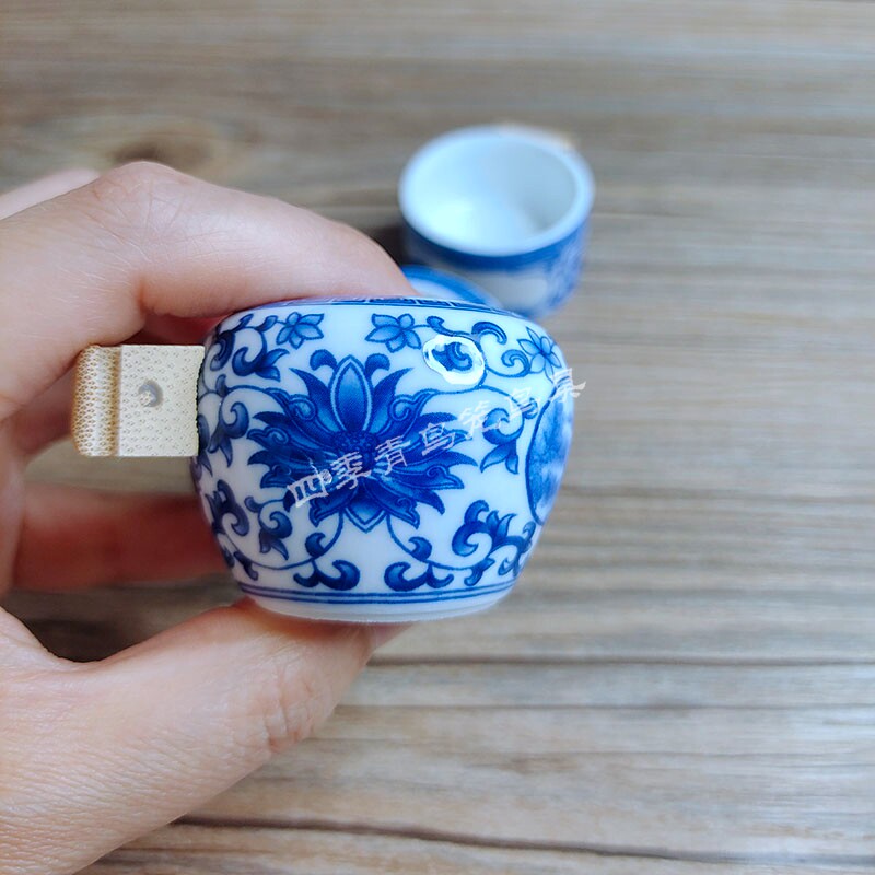 景德镇颠颏百灵芙蓉鸟食罐鸟杯鸟碗缠枝莲青花瓷三件套鸟用品