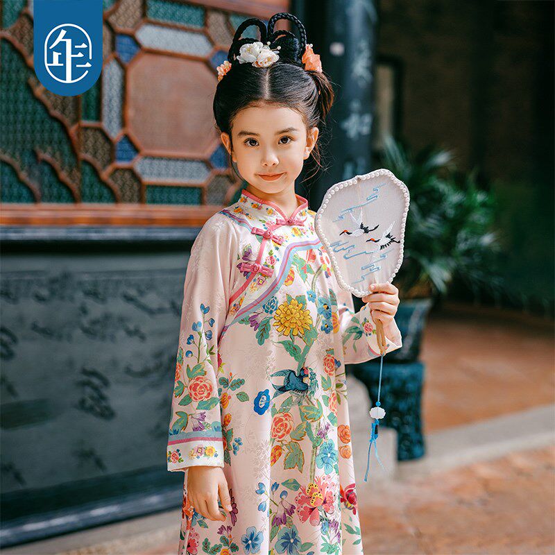 年衣童装女童改良旗袍连衣裙秋季新款儿童演出服甜美新中式连衣裙
