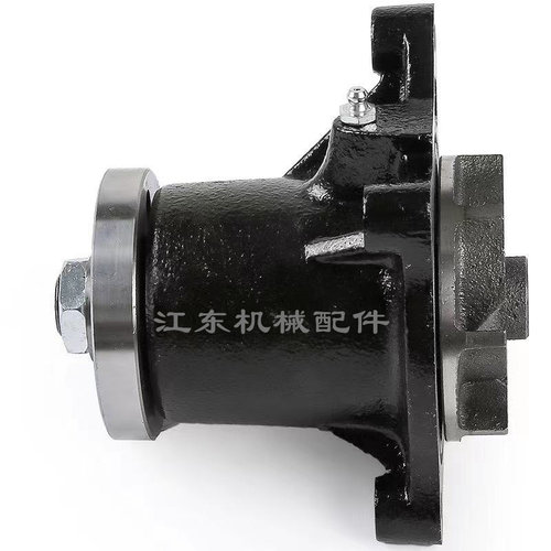 挖机配件适用于加藤820-2-3神钢200-6三一215-6D31/34发动机水泵