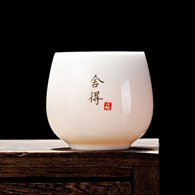 德化羊脂玉瓷酒壶一斤装家用陶瓷烈酒杯二两白酒杯白瓷白酒具套装