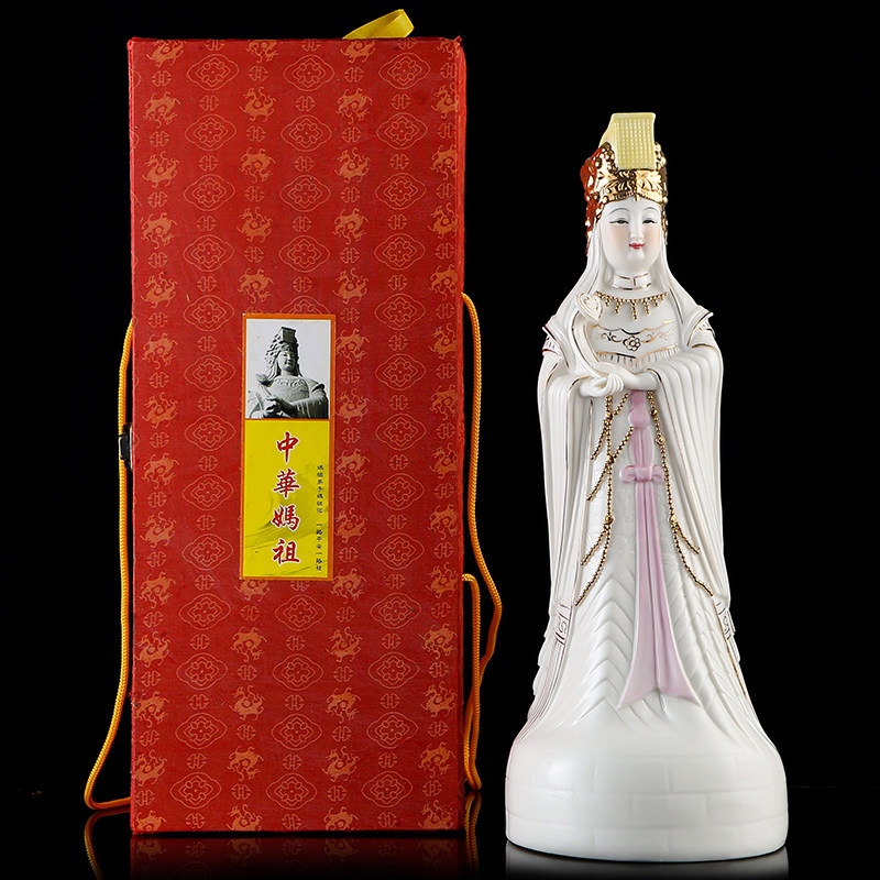 陶瓷妈祖神像供奉家用客厅摆件湄洲岛海神娘娘家用供奉摆件