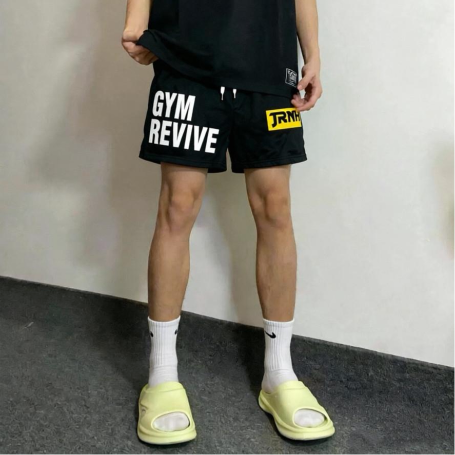 男士美式训练运动短裤夏季透气速干健身跑步体考篮球不过膝三分裤