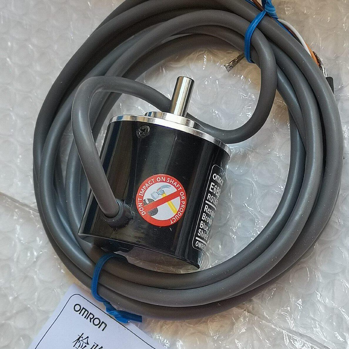 甄选现货供应全新E6A2-CW3E光电编码器 外径25 电压输出1000P 各