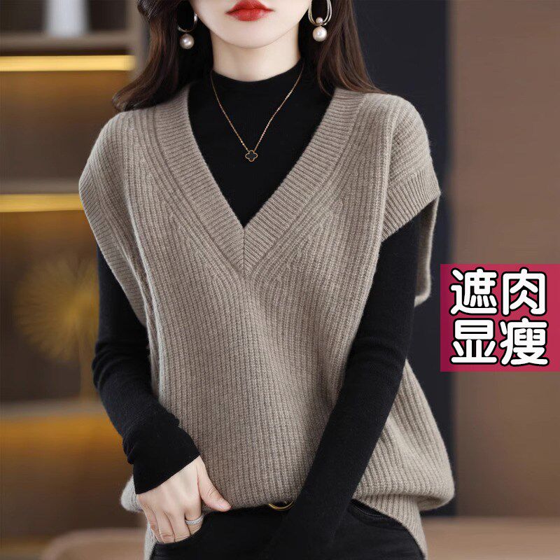大码针织马甲背心女胖妹妹外穿V领无袖毛衣黑色宽松上衣胖mm秋冬