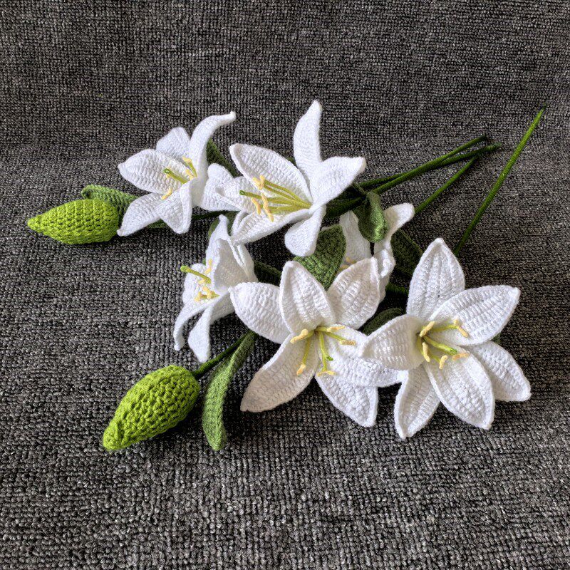 贝小欣成品毛线针织花束百物花DIY手工钩织母亲节礼合 白百合花朵