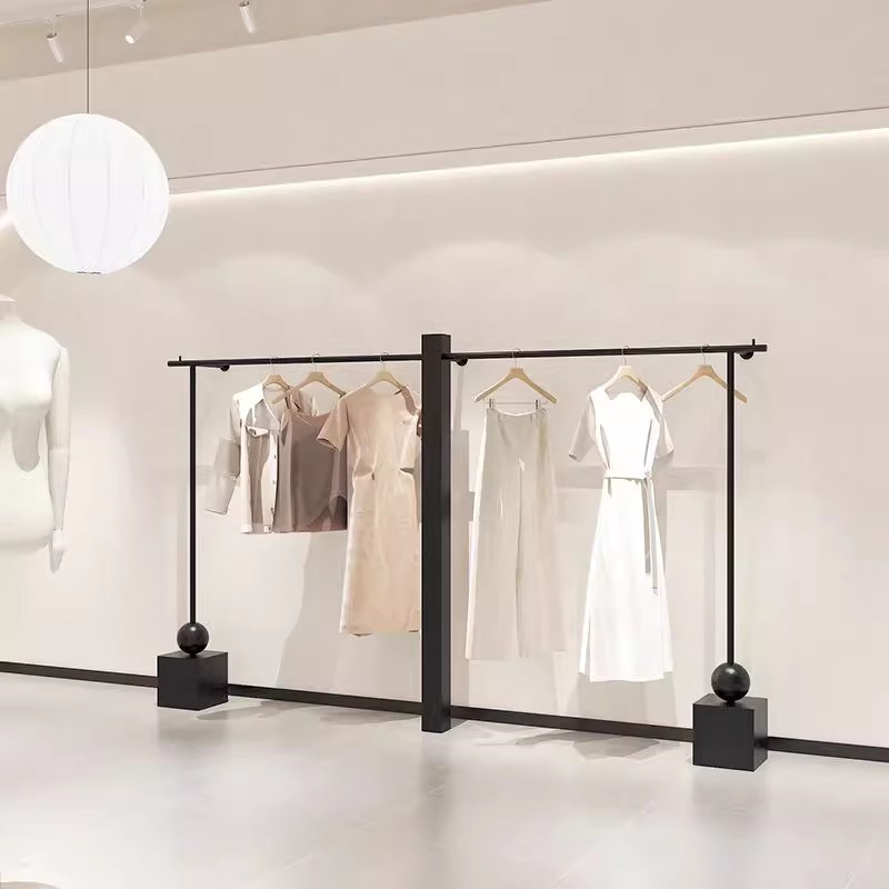 女装展示架哑光黑色上墙陈列货架服装店专用挂衣服杆子网红店装修