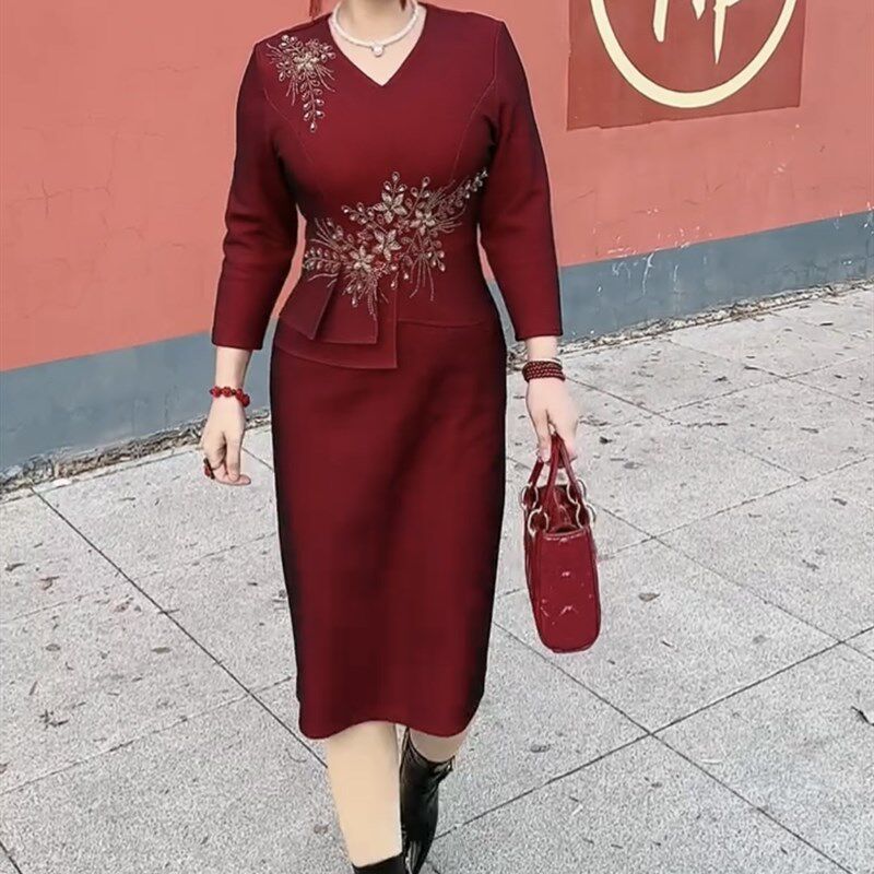 高端大气喜喜庆婆婆婚宴儿子结婚中年妈妈时尚礼服高贵喜服连衣裙