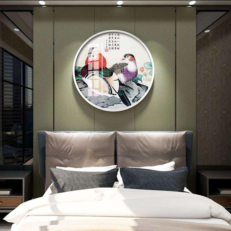 定制卧室画牀头中式挂画夫妻恩爱鸳鸯戏水工笔画荷花图姻缘圆形装