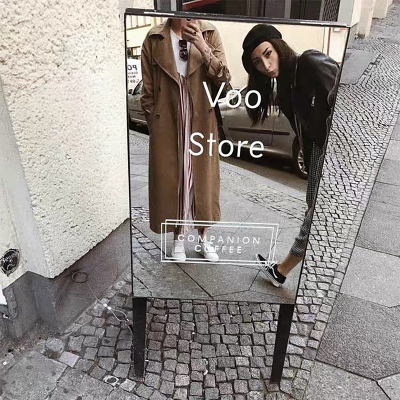 咖啡店铺户外拍照镜面落地服装店招牌网红风门口广告牌展示牌立牌
