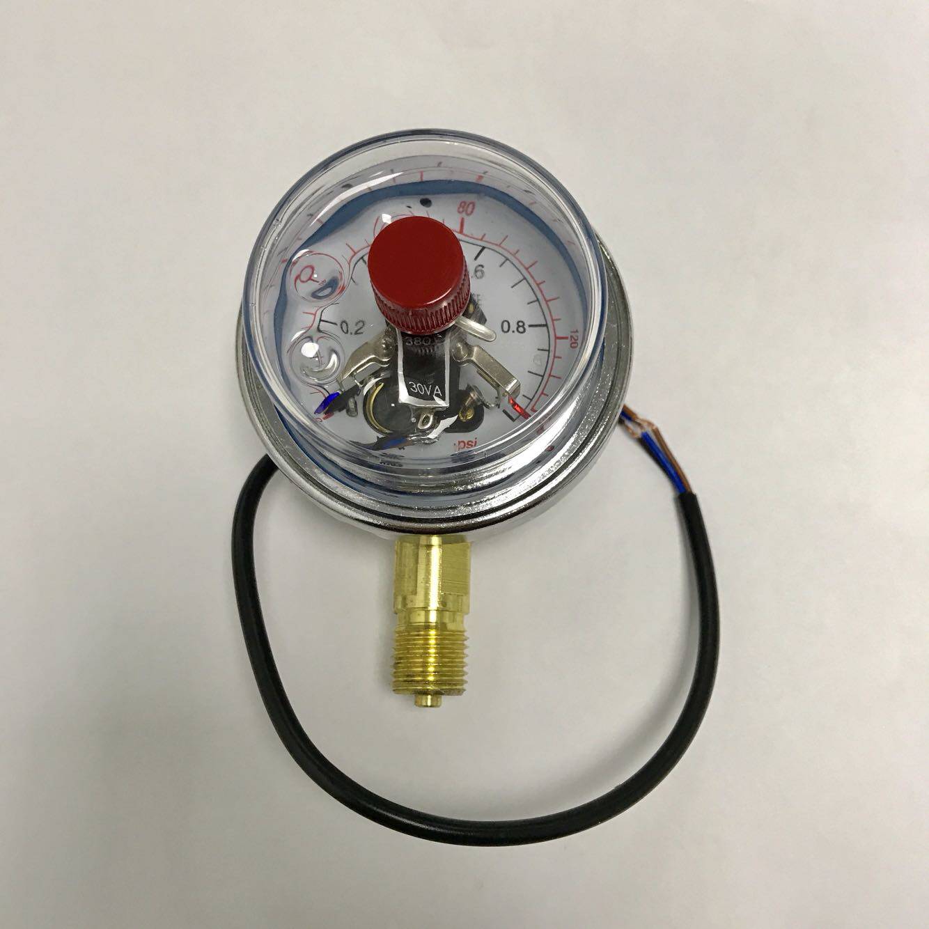 直径60mm 耐震电接点压力表 径向 YNXC-60 1mpa 径向 螺纹m14x1.5