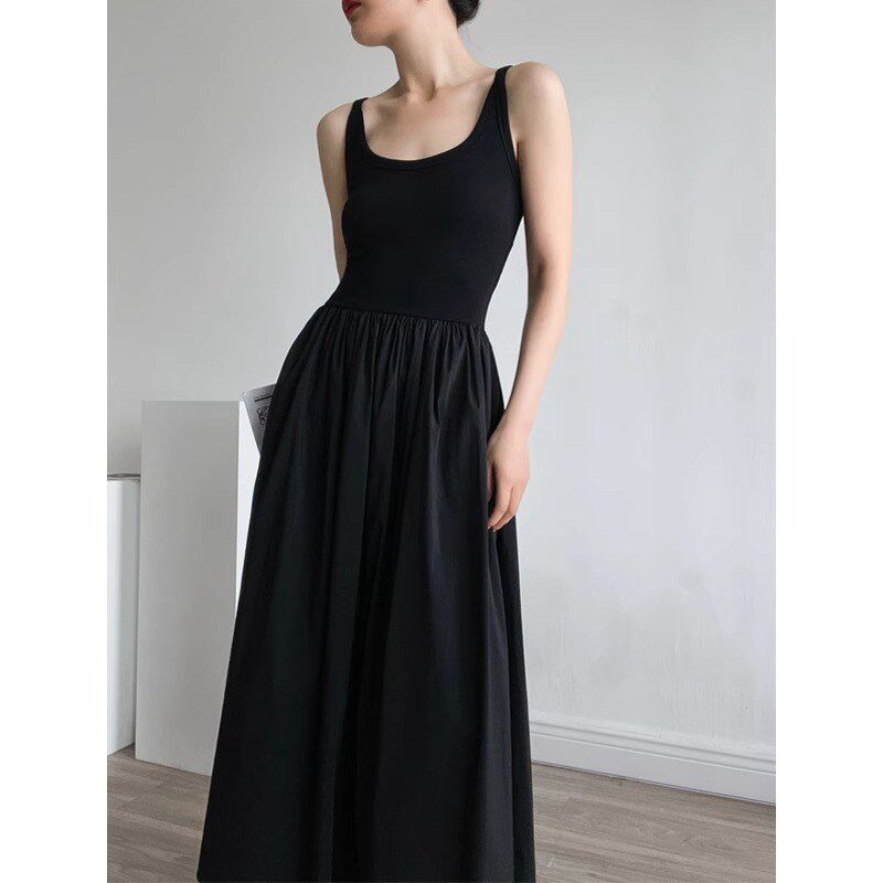 黑色无袖针织背心吊带连衣裙女2024夏季新款设计感显瘦收腰长裙子