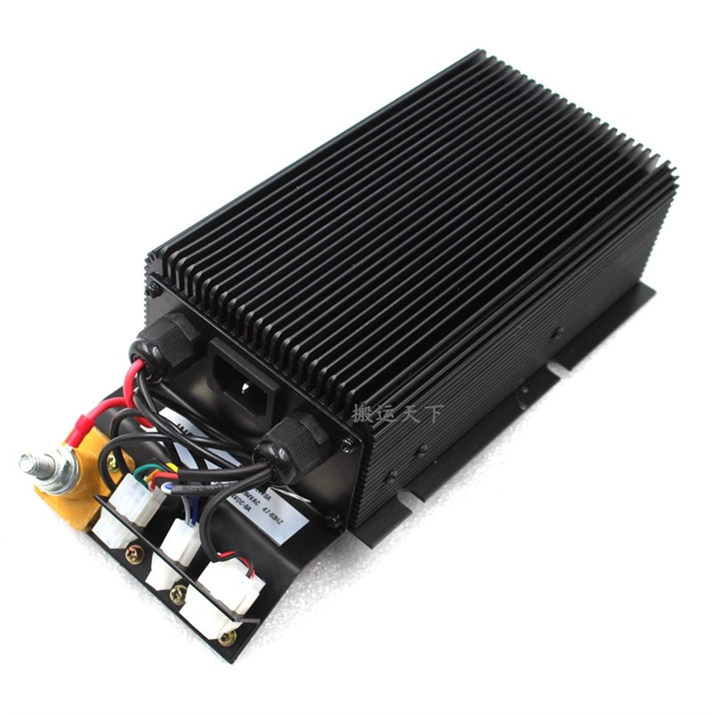 诺力小金刚全电动搬运车EPT15W内置充电机24V8A叉车充电器