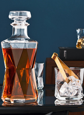 进口威士忌酒具7件套装 玻璃洋酒杯子酒樽密封泡酒瓶个性几何设计