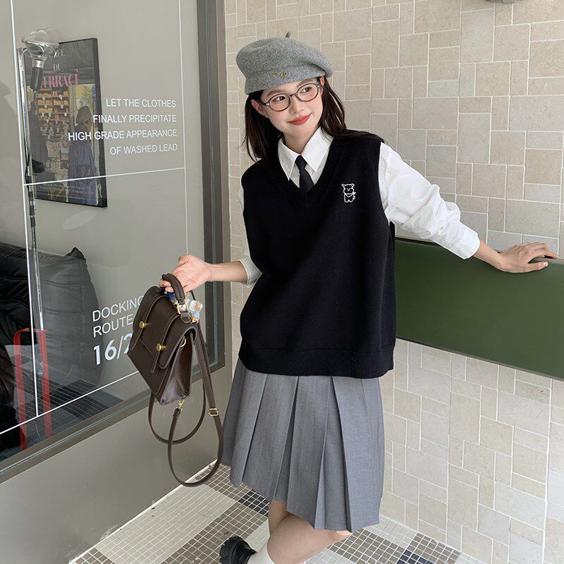 东京岁时记jk制服毛衣黑色针织套头马甲女秋季学院风叠穿背心马夹