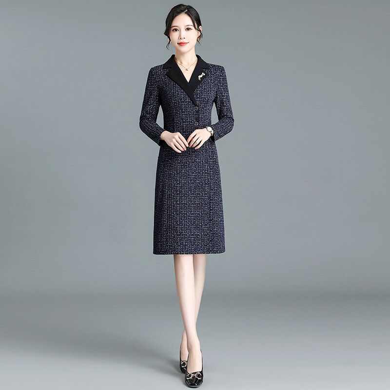 埃伦中年女士优雅妈妈连衣裙中长款洋气裙气质打底裙2025新款修身