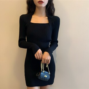 新款方领针织裙高冷御姐风后妈裙连衣裙女长袖黑色打底毛衣裙春秋