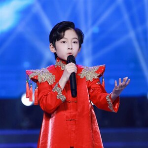 男童高端红色国风礼服套装儿童国潮T台走秀主持演出服中大童霸气