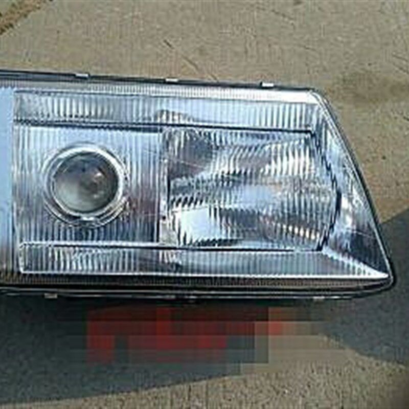 中联浦元吊车16吨20吨25吨大灯驾驶室前大灯 中联吊车大灯包邮