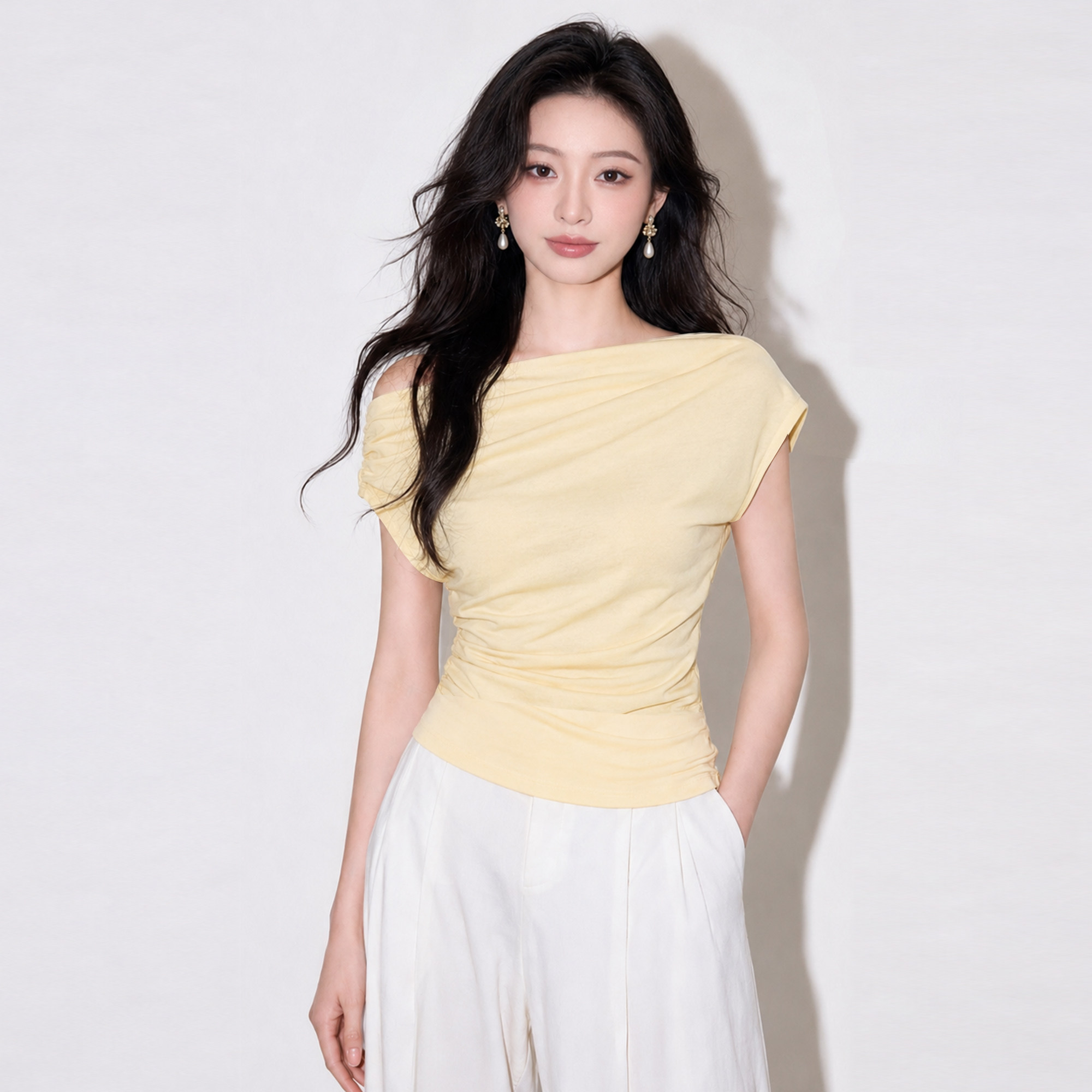 黄色半熟少女风荡领显瘦T恤