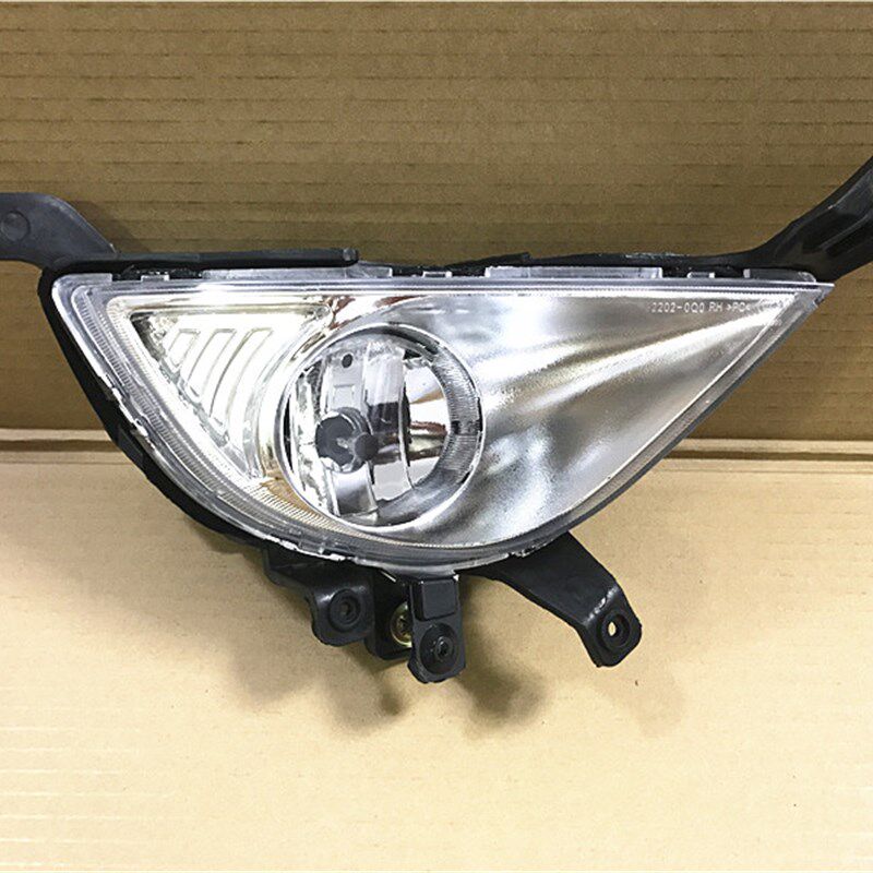 适用Hyunda灯雾款总成08 09 10老灯悦动前防雾灯保险杆i支架杠灯