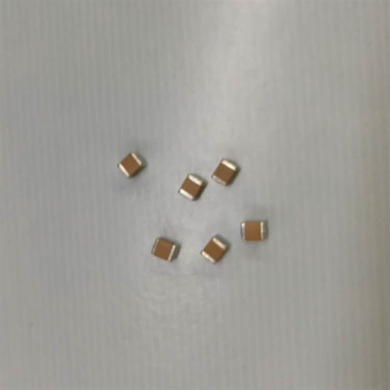 电容0805 22UF 226M X5R 16V 20% 贴片陶R瓷电容器 电子元件配单