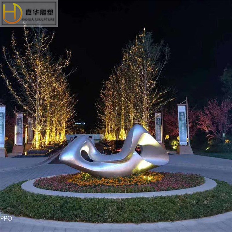 不锈钢雕塑c制作金属镂空球鹿月亮圆形环浪花户外大型景观落地摆