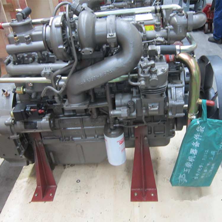 玉柴YC6A260-33柴油机6108国三大泵发动机