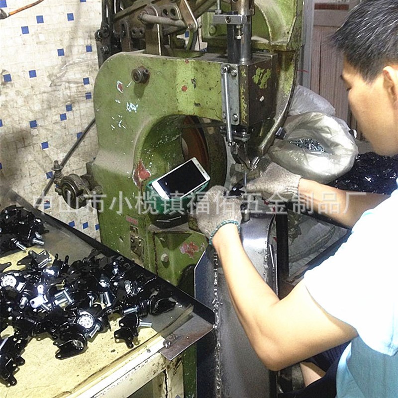 2寸聚氨脂刹车万向l脚轮 耐磨1.5寸静音转向家具小角轮PU 胶轮子