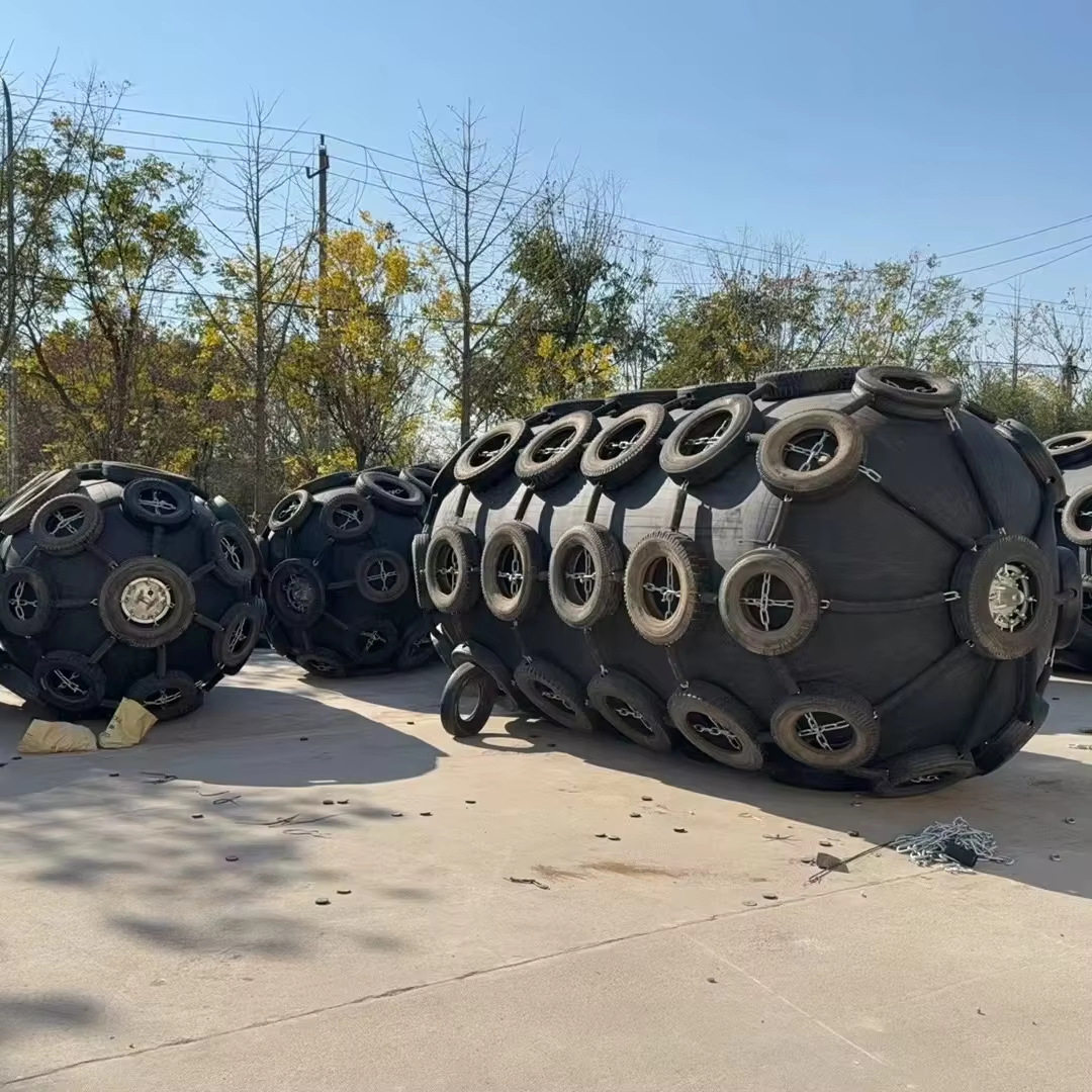 1000mm*2000mm 船用充气橡胶护舷 码头防撞靠球