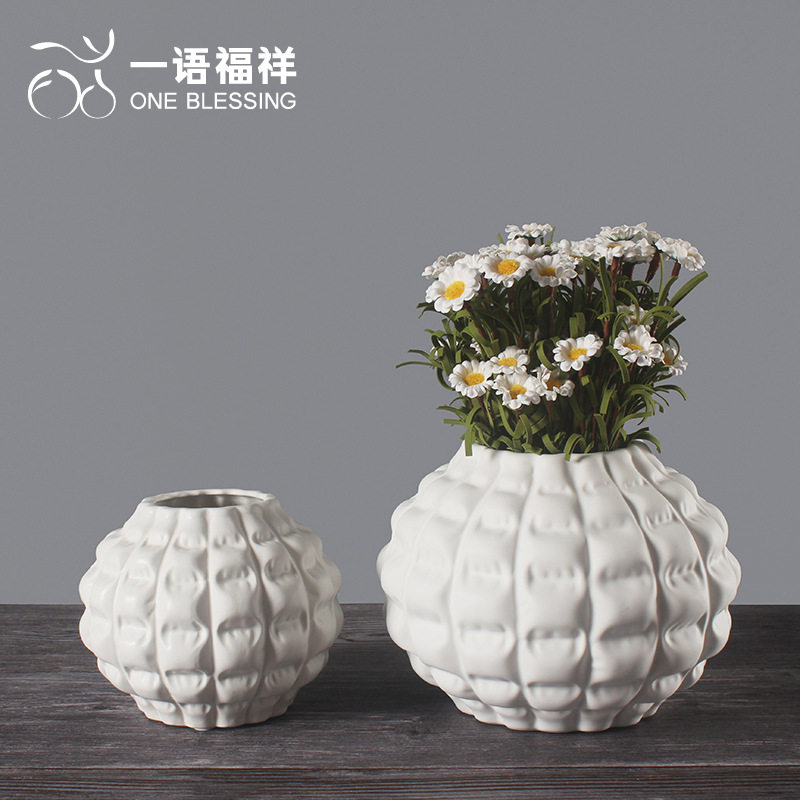 简约现代白色陶瓷花瓶北欧花插花器家居客厅工艺品摆件厂家直销