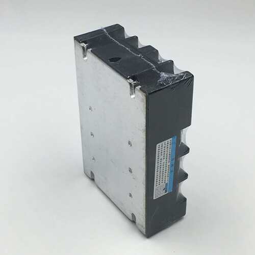 高品质CLION欣大5V控制三相正反转固态继电器HHG1F-3/005F-38 40Z