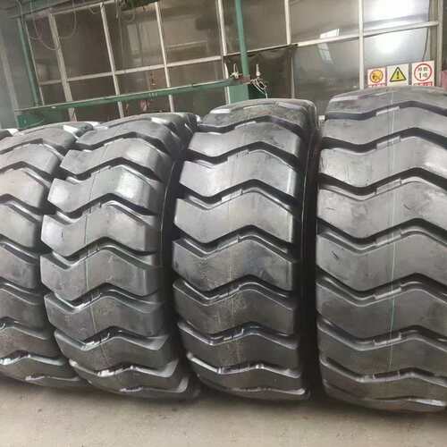 工厂现货15/70-18  9.00-20装载机轮胎防滑耐磨推土机矿山轮胎