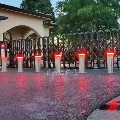 山东威海学校自动式升降护柱汽车出入口防冲撞不锈钢金属路障工厂