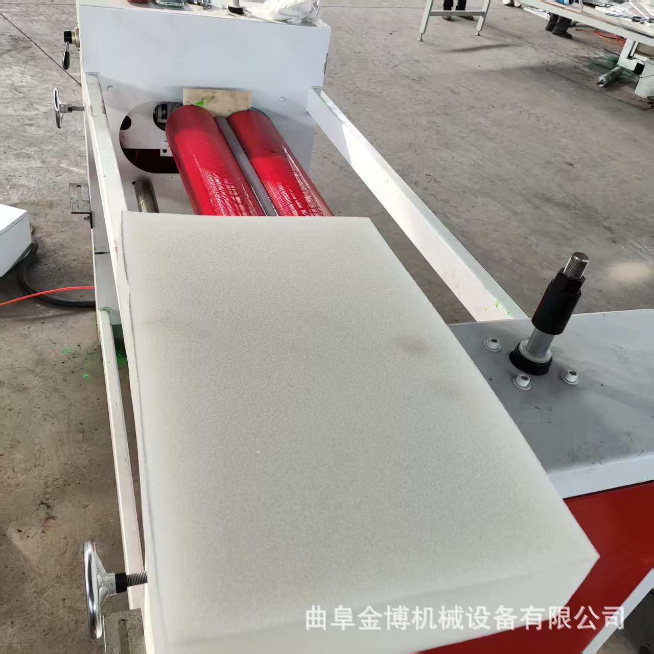 乳胶枕头海绵过胶机 单面浸涂滚胶渗透定型烘干设备 记忆棉浸胶机