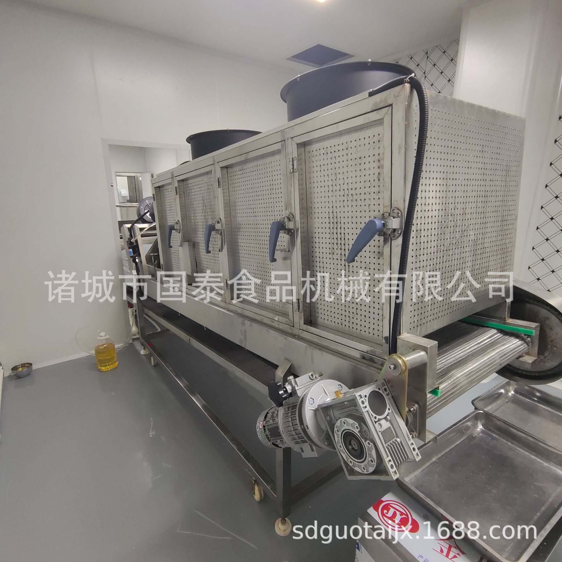 自动上油打散机源头厂家 小型热干面上油梳面机 自动上油梳面设备