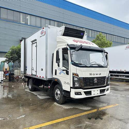 4米2蓝牌冷藏车重汽统帅宽体冷藏冷冻保鲜车肉钩冷藏车