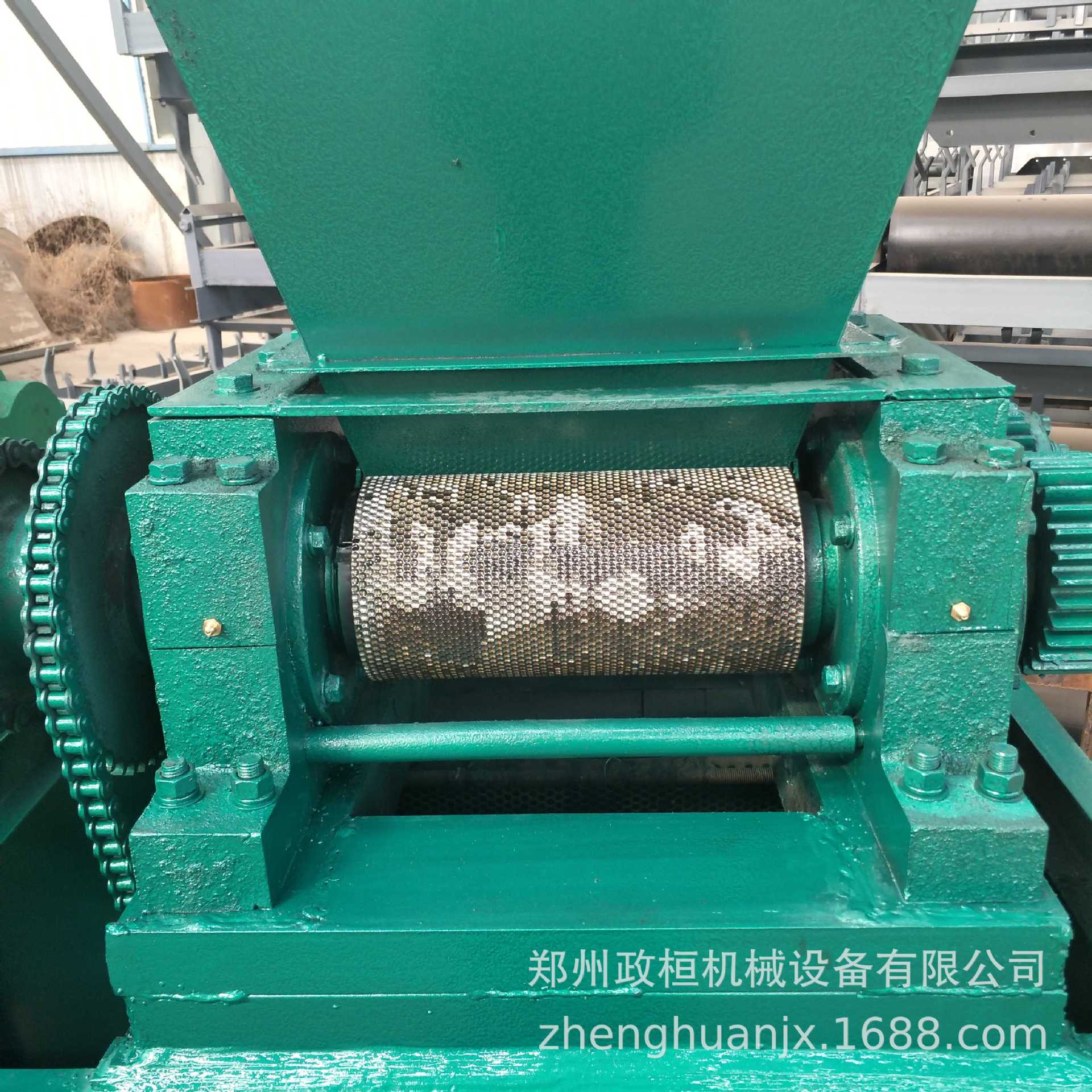 供应融雪剂造粒机 融雪剂成套设备 工业盐造粒机 对辊挤压造粒机