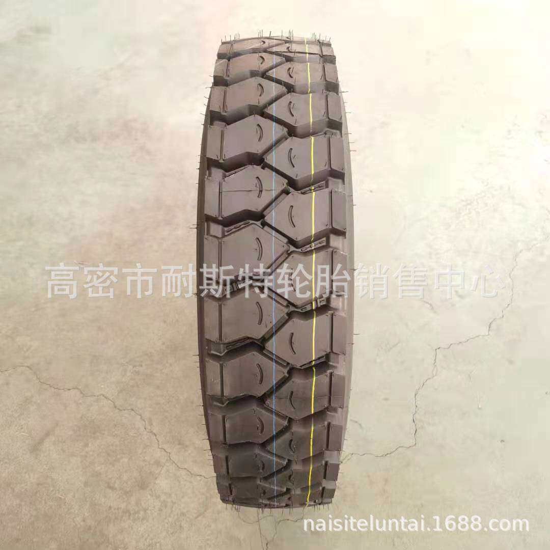 小货车轮胎825R16LT全钢轻卡汽车轮胎 8.25r16 三线 中花 矿花