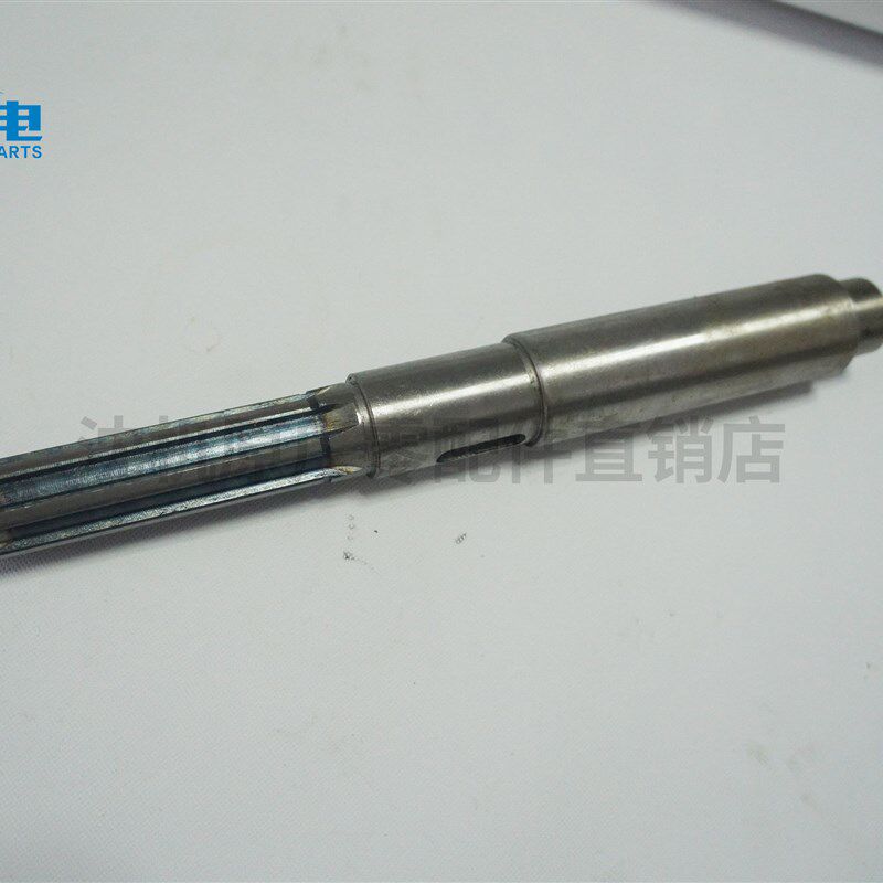 沈阳数控机床配件 CAK4085ANJ 原厂三轴 III轴 2116 花键轴 L389