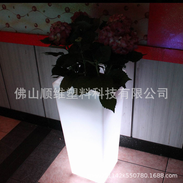 各种派对宴会户外灯饰防水七彩变色遥控LED发光花盆落地灯草坪灯