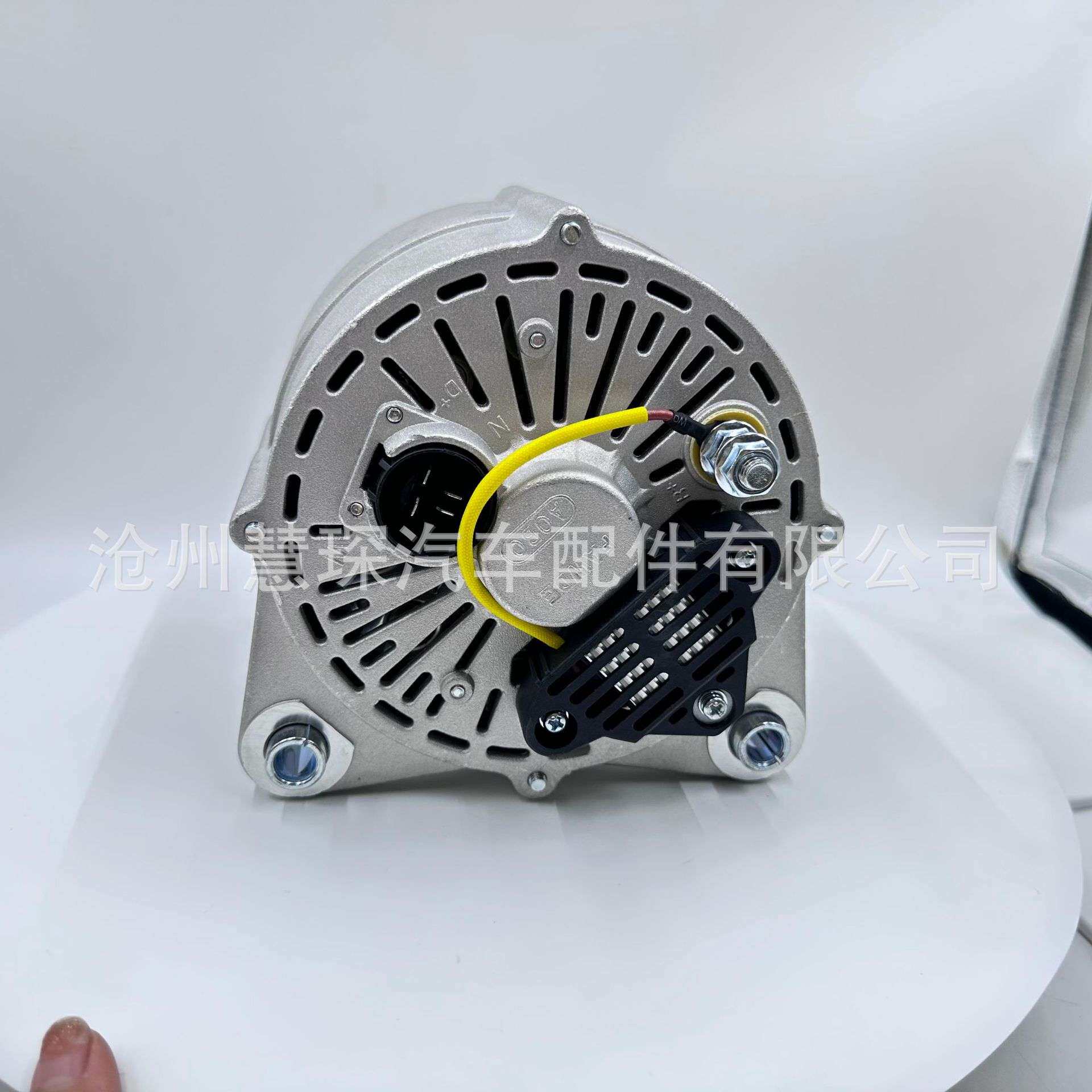 解放J6发电机锡柴6DL2发电机JFZ2971B 8PK70A厂家供应发动机配件