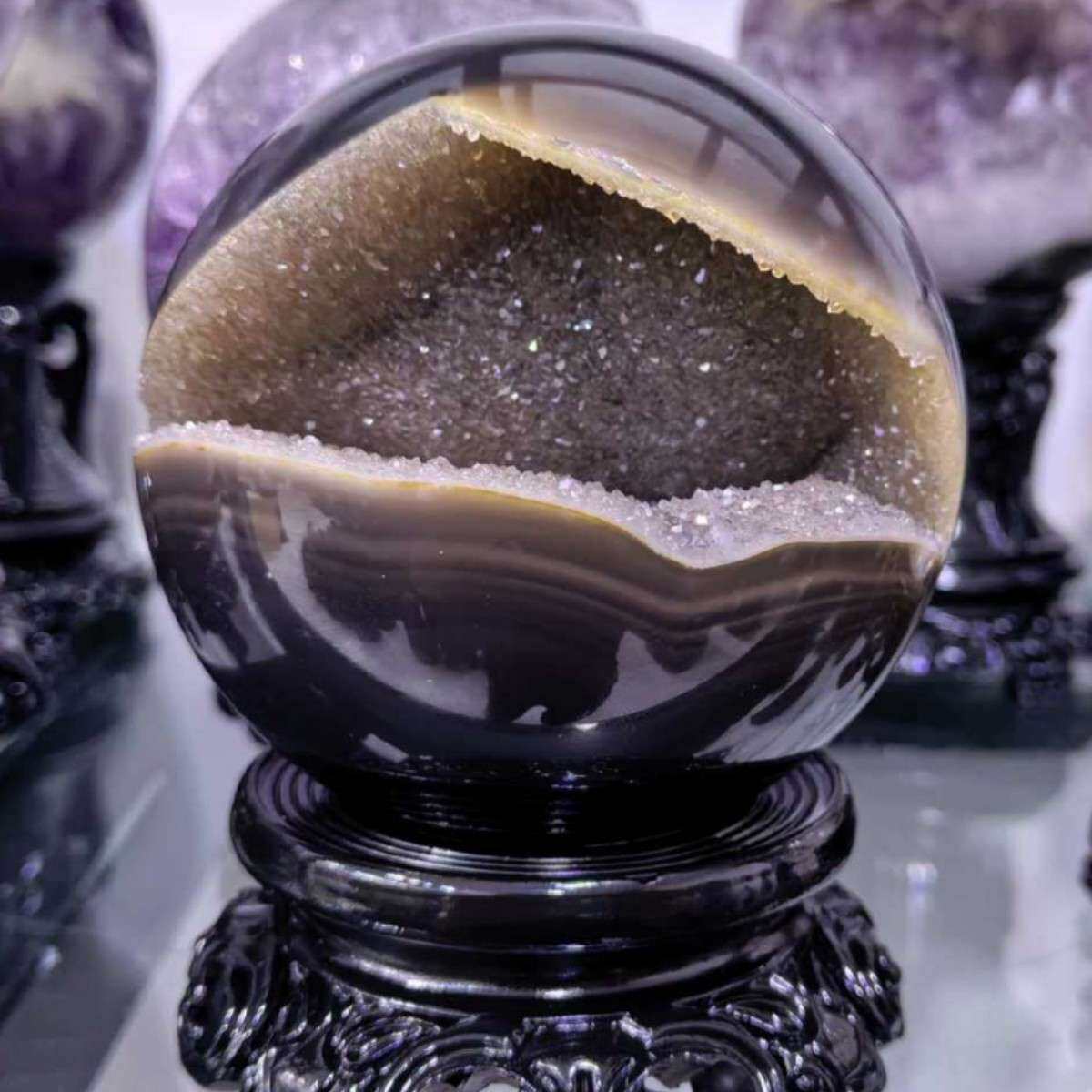 乌拉圭紫水晶开口笑摆件聚宝盆紫晶簇原石消磁石客厅紫晶洞装饰品